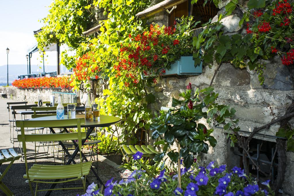 Hotel Restaurant Du Port 이브아르 외부 사진